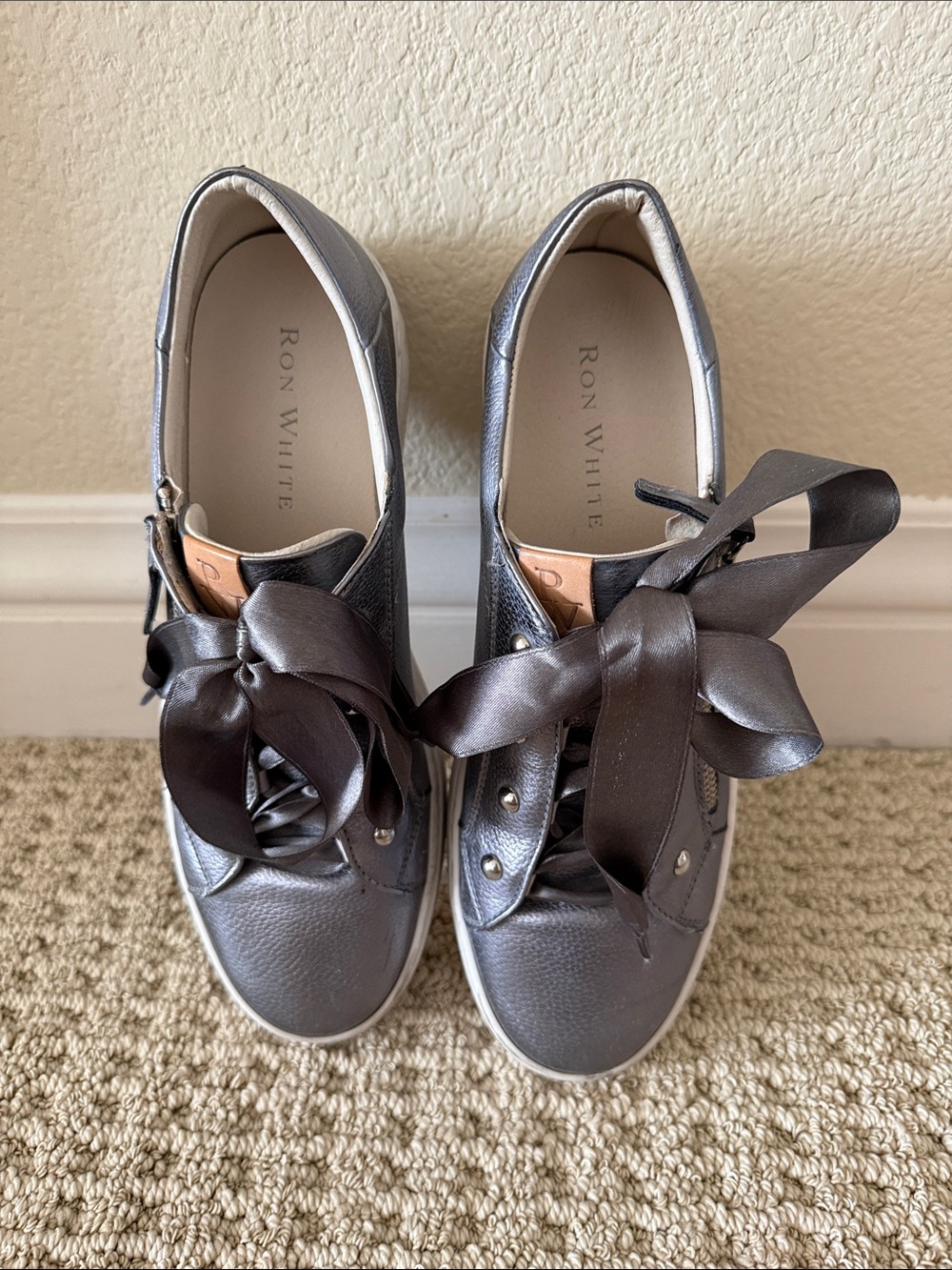 Ron White Metallic Gray Leather Ribbon Lace Sneakers
